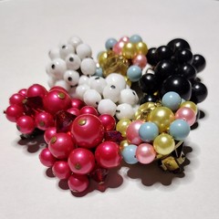 4 Pr Lot Vtg Bead Cluster Earrings Clip On Milk Glass, Hot Pink, Black & Pastel