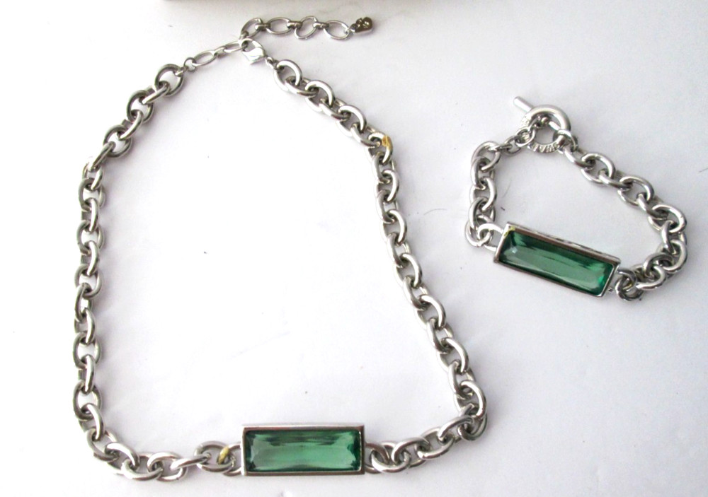 Swarovski Green Crystal 16″ Necklace and 7″ Bracelet Set Silver Chain Link