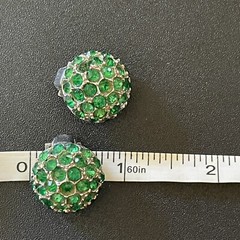 VTG Green Rhinestone Dome Clip On Earrings Emerald Crystal Statement Earrings