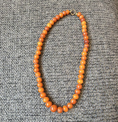 Antique Baltic Amber Necklace Egg Yolk Butterscotch Graduated Beads 10g Pre-1920
