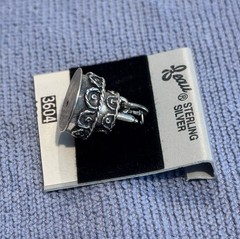 BEAU 925 Sterling Silver Vintage Happy Birthday Cake Mini 3D Charm Pendant