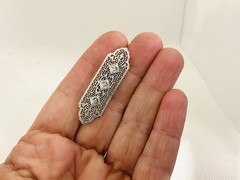 10k White Gold Vintage Diamond Filigree Pin