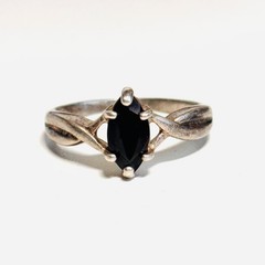 AVON Sterling silver ring hematite facet navette cut size 7.75 to 8 vintage 2.8g