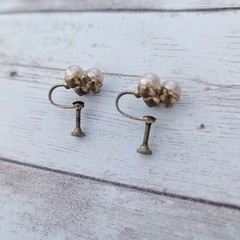 Vintage Screw Back Earrings Dainty Faux Pearl & Clear Gem Trio 0.5″