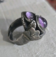 Vintage 1″ Amethyst Poison Pill holder 925 STERLING SILVER Ring SIZE adjustable.