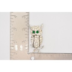 Vintage Crystal Owl Brooch Pin Rhinestone Green Eyes Silver Tone Sparkling Bin1
