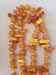 ESTATE beautiful honey Amber beaded long heavy necklace 82grams