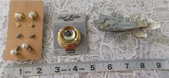 LARGE VINTAGE LOT MEN’S WOMEN’S ACCESSORIES & JEWELRY BOLO TIES EARRINGS++