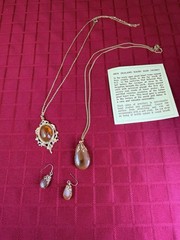 Lot 2 Vtg New Zealand Kauri Gum Amber Necklaces Earrings Gold Tone 18”
