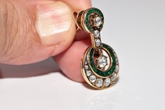 Vintage Circa 1970s 18k Gold Natural Rose Cut Diamond And Emerald Drop Earring