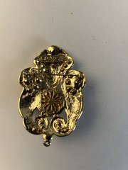 Costume Jewelry signed Jeff Lieb Pin Brooch Missing Drop Pendant