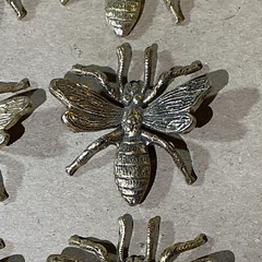 Group Of 8 Vintage Gold Finished Wasp/Bee Jewelry Pieces As Is INV-AT08