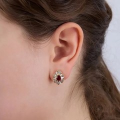 Elegant White Zircon Vintage Gemstone Earrings for Women – Gorgeous & Shiny