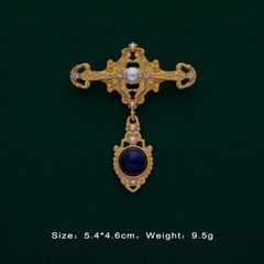 Women Noble Vintage Enamel Flower Brooch Unisex Antique Jewelry Accessories Gift