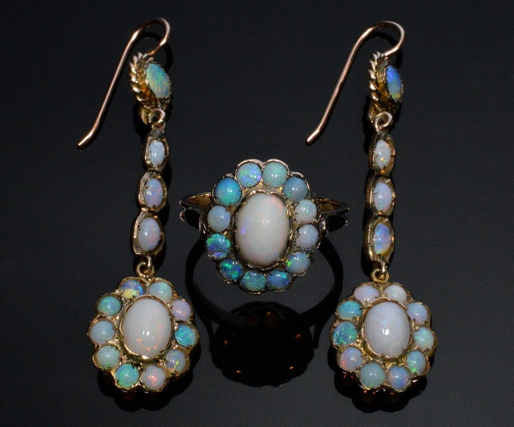 ANTIQUE VICTORIAN 9K GOLD OPAL EARRINGS RING SET C.1890