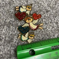 Live Love Laugh Three Angel Pin Brooch Hearts Angels Any Occasion