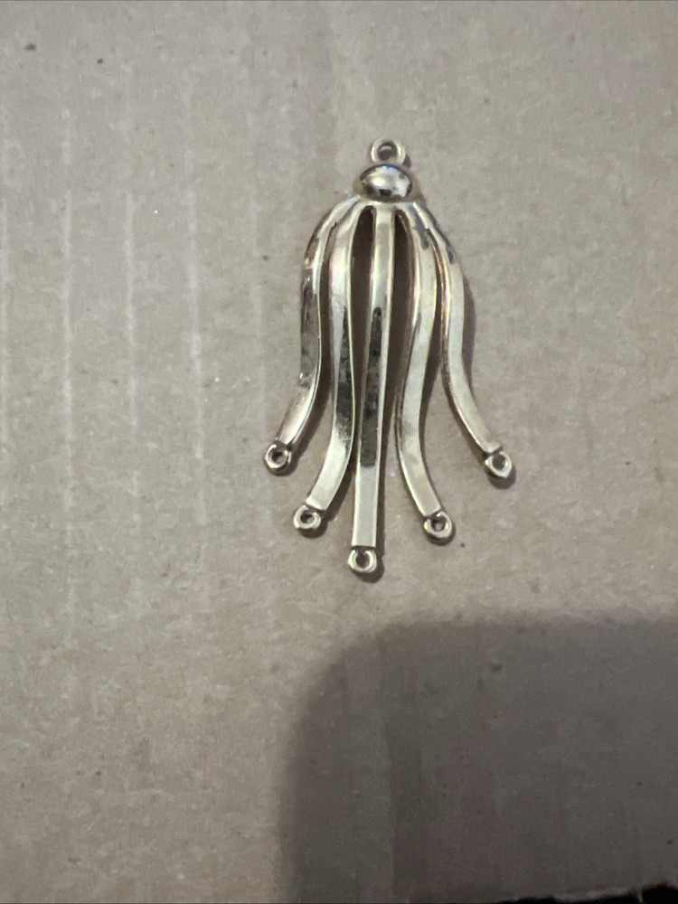 Vintage Signed Sarah Coventry Gold-tone Dangle Faux Pearl Flower Pendant Read ⬇️