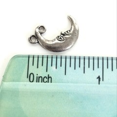 Vintage Silver Tone Bohemian Style Crescent Moon Mini Pendant Bracelet Charm