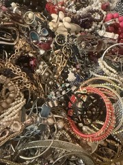 Estate Wholesale Junk Drawer Jewelry Lot 8 Plus Lbs Wearable Or Craft Untested