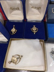 Avon calling DOOR KNOCKER PIN lot of 6 NOS vintage hinged 1970’s seller award