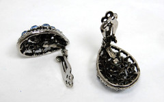 VTG Blue Rhinestone Domed Reverse Teardrop Silvertone Earrings Clip On EUC