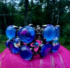 Vintage 7” Blue Rhinestone & Cabochon Stones Large Floral 5 Flowers Bracelet
