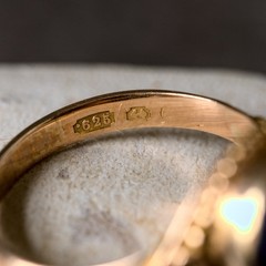 UNUSUAL ORNATE ANTIQUE ENGLISH 15K GOLD LAPIS LAZULI SIGNET RING PINKY RING 1880