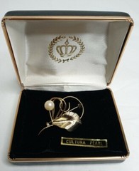 Vintage Brooch Pin Cultura Pearl Gold Tone Jewelry New With Original Box