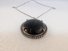 Vtg Silver Tone Prong Set Brown Stone Cabochon Oval Pendant Necklace 24″