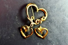 Vintage “LOVE” Hearts Brooch Pin & Earrings Set! OTHER DESIGNER PINS THIS WEEK.