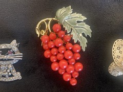 Vintage Brooch Pin Lot 14 Total See Photos For Additional Information