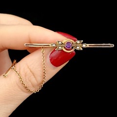 1800s Antique Old Cut Amethyst Pearls 9k Yellow Gold Brooch w Chain English Pin