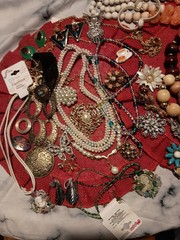 vintage lot of jewelry a varitey of nice wearable lot PLEASE SEE ALL PHOTOS