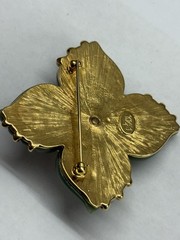 Joan Rivers 1990’s Faux Jade Coral & Clear Crystal Gold Tone Floral Brooch Pin