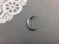 Antique Crescent Moon Pin Silver Tone “C” Closure 3/4″ Dainty Celestial