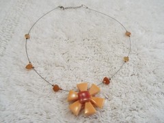 Peach Glass Flower Pendant Necklace (F18)