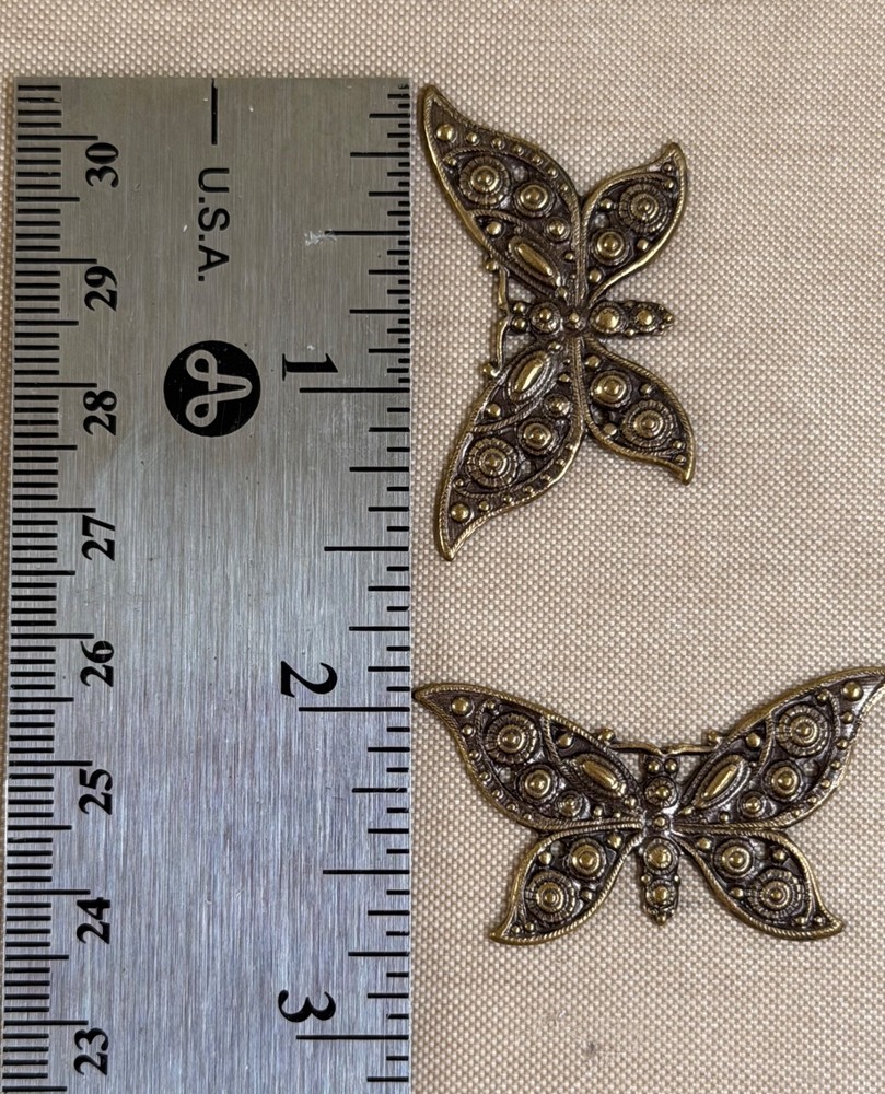 Lot of 25 Antique Brass Butterfly Filigree Connectors