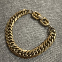 Givenchy Curb chain bracelet gold Plated 1980-1989 vintage “G” logo clasp Chunky