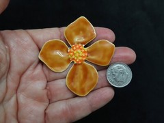 Vintage 1960’s Golden Brown MOD Flower Brooch