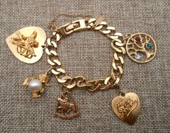 MONET Charm Bracelet & 5 Charms Birthday GF St Louis Family Tree Cupid Elf N30