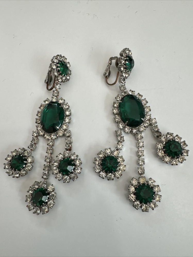 Beautiful Art Deco Rhinestone Emerald Drop Earrings For Any Occasion