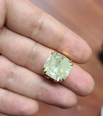 14k Yellow Gold Engagement ring 21.18ct. Natural Cushion Light Yellow Diamond