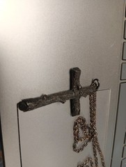 CROSS PENDANT CHAIN NECKLACE