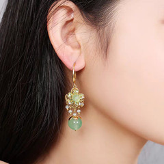 Vintage Green Jade Tassel Earrings Chinese Style Dangle Earrings For Women-