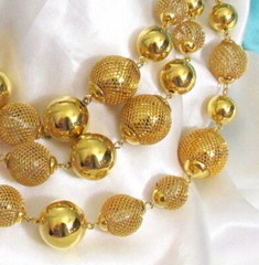 VTG Runway Luxe Multistrand GP Mesh Caged Bead MONET Weighty Necklace 170g