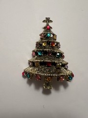 Vintage Lot of 11 Christmas Trees/Other Brooches Pins Some Signed