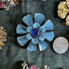 14 Vintage Flower Brooch Lot W/ Enameled Moonglow Sunflower Orchid Lisner Pavé