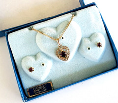 Vintage February Amethyst Gold Tone Heart Necklace & Stud Earrings Set in Card