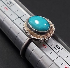 Sterling Silver ring with robin egg blue turquoise stone! Size 4.5, 2.5 grams!