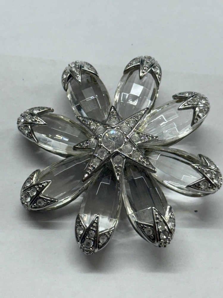 Vintage Joan Rivers RARE HTF flower brooch pin with clear Swarovski crystals.